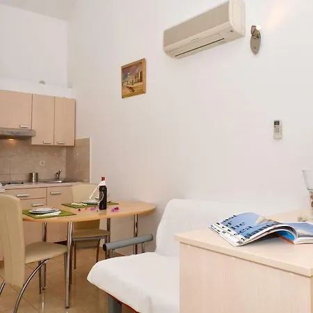Apartment Gusic *